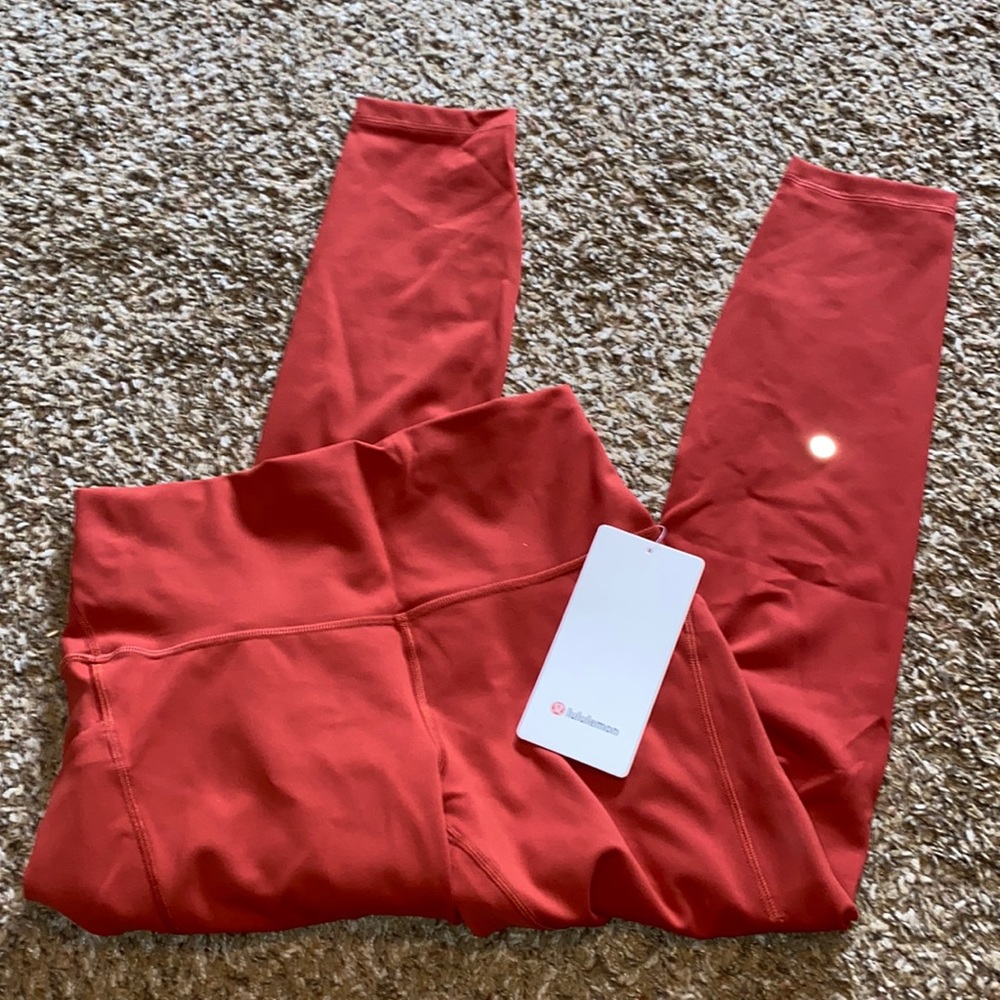 Wunder Train HR Tight 25” *Pockets -